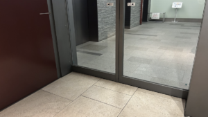 ソリックの自動ドアの口コミはやばい？修理サービスの評価・製品の価格もプロ目線で解説